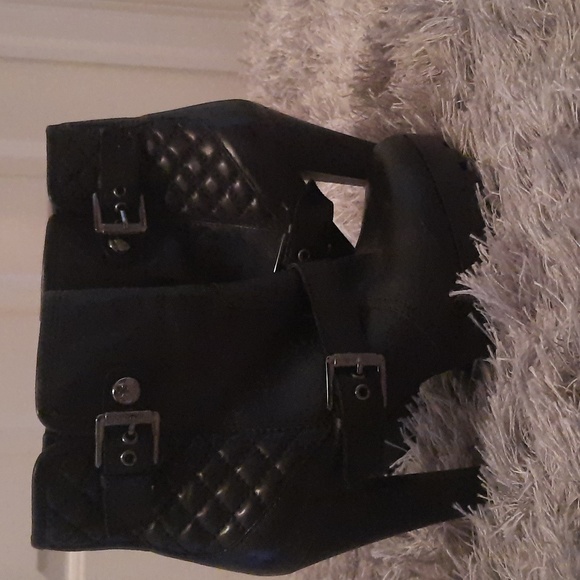Guess heeled booties - Picture 5 of 8
